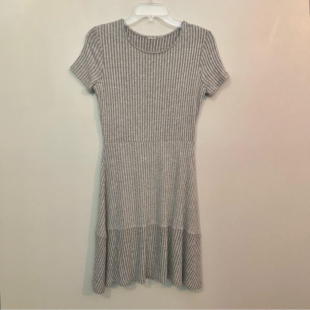 4/$10 - Short Sleeve Knit Swing Dress - Grey